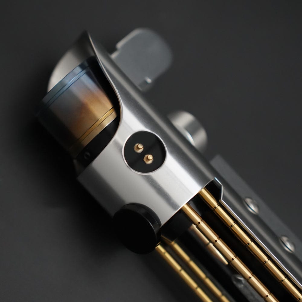 Unleashed Elite lightsaber - Sabers Unlimited