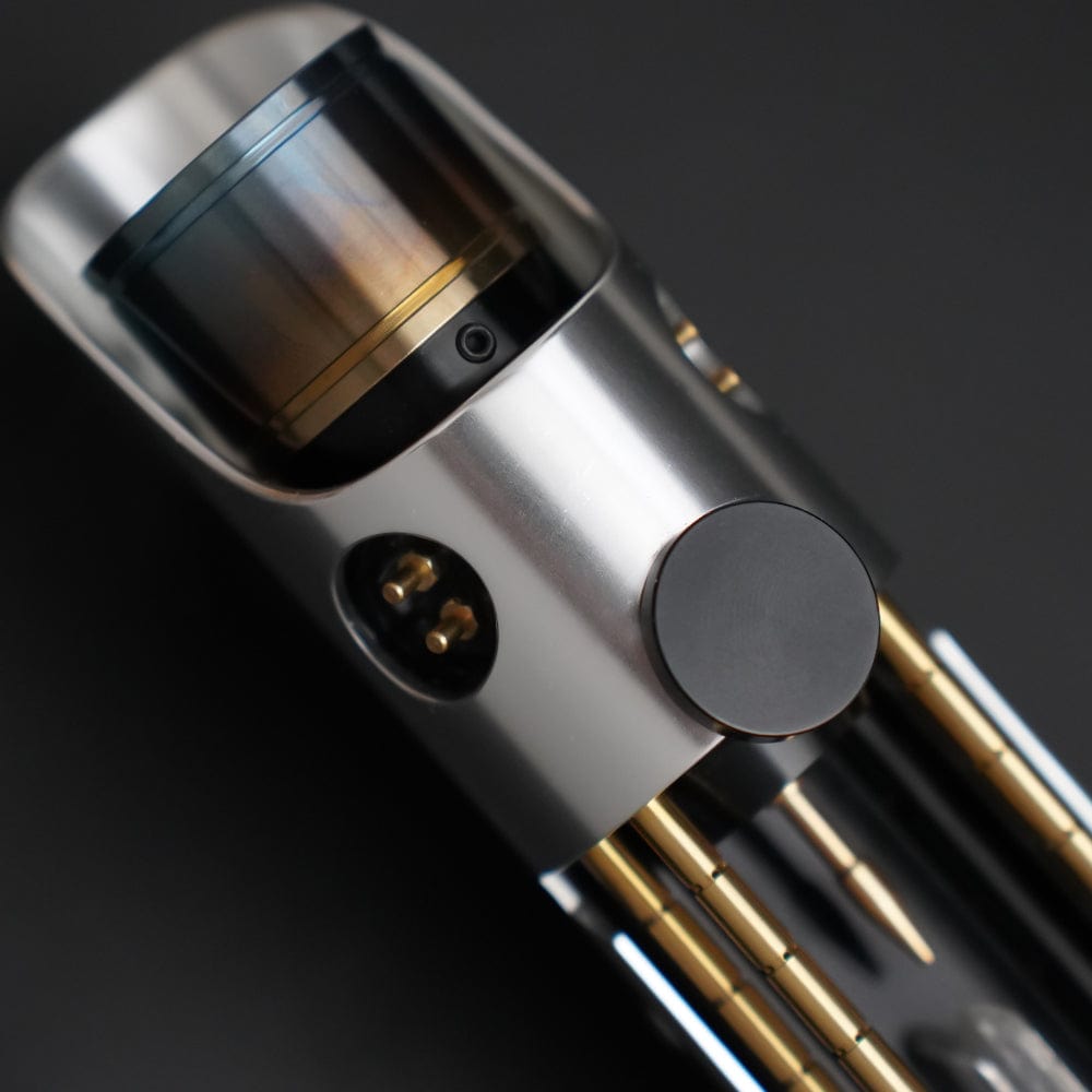Unleashed Elite lightsaber - Sabers Unlimited