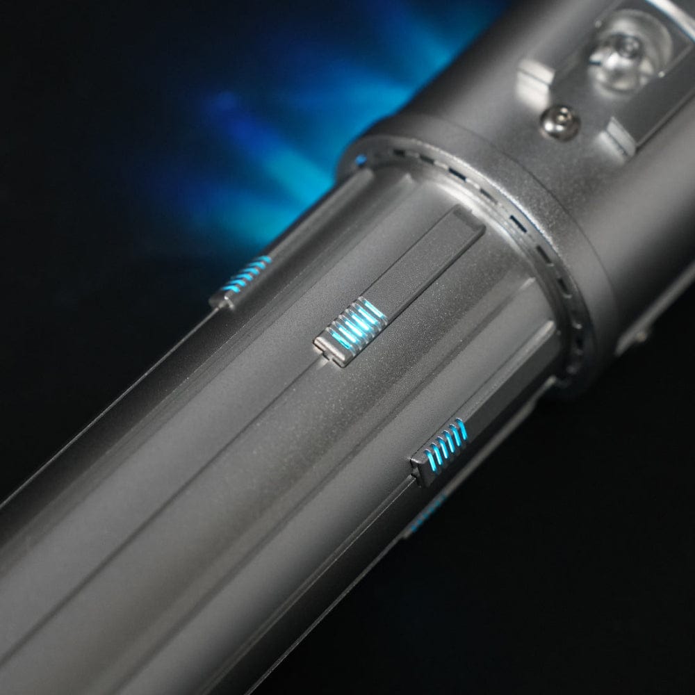Nephew Elite lightsaber - Sabers Unlimited