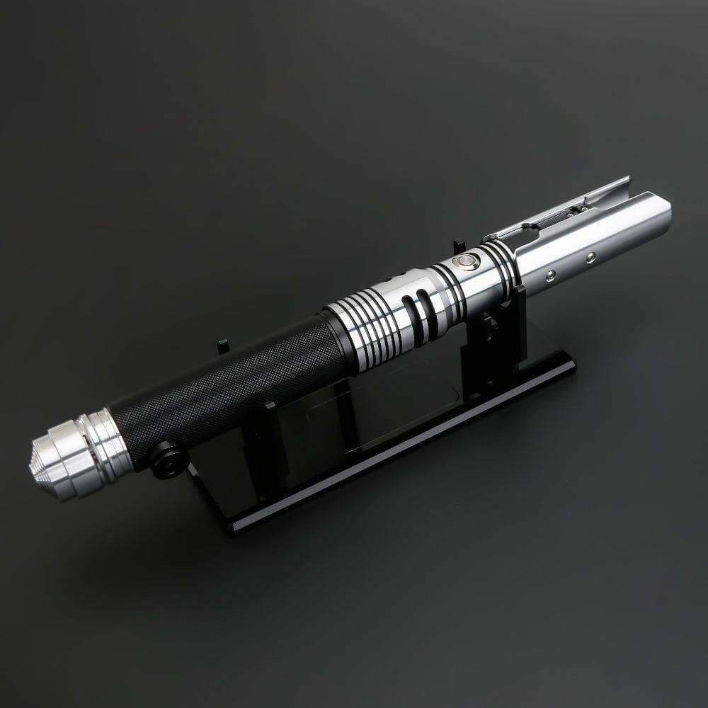 Ginger lightsaber - Sabers Unlimited