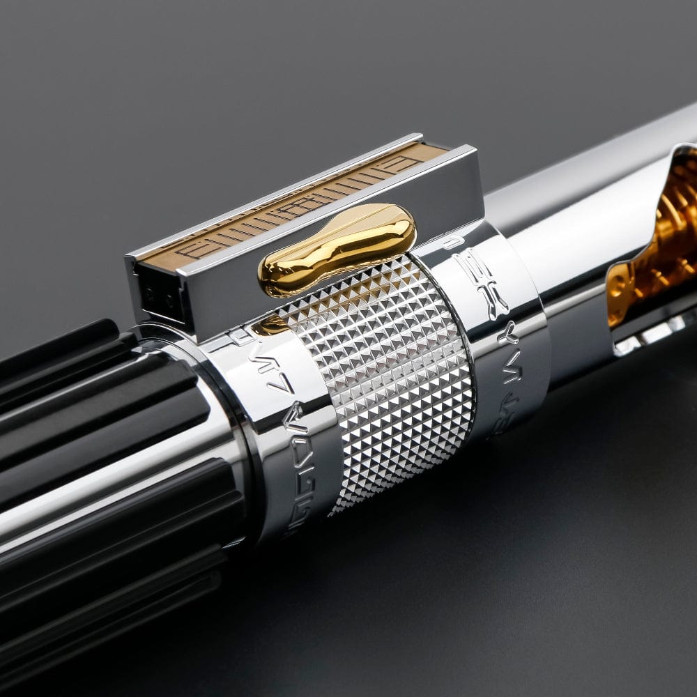 Chrome Fallen Knight lighstaber - Sabers Unlimited