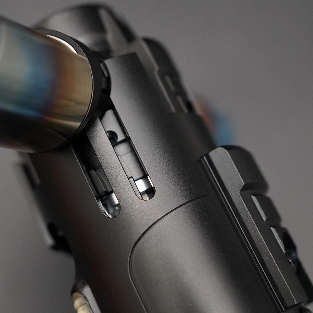 Supreme Leader Elite lightsaber - Sabers Unlimited
