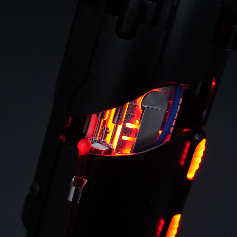 Supreme Leader Elite lightsaber - Sabers Unlimited