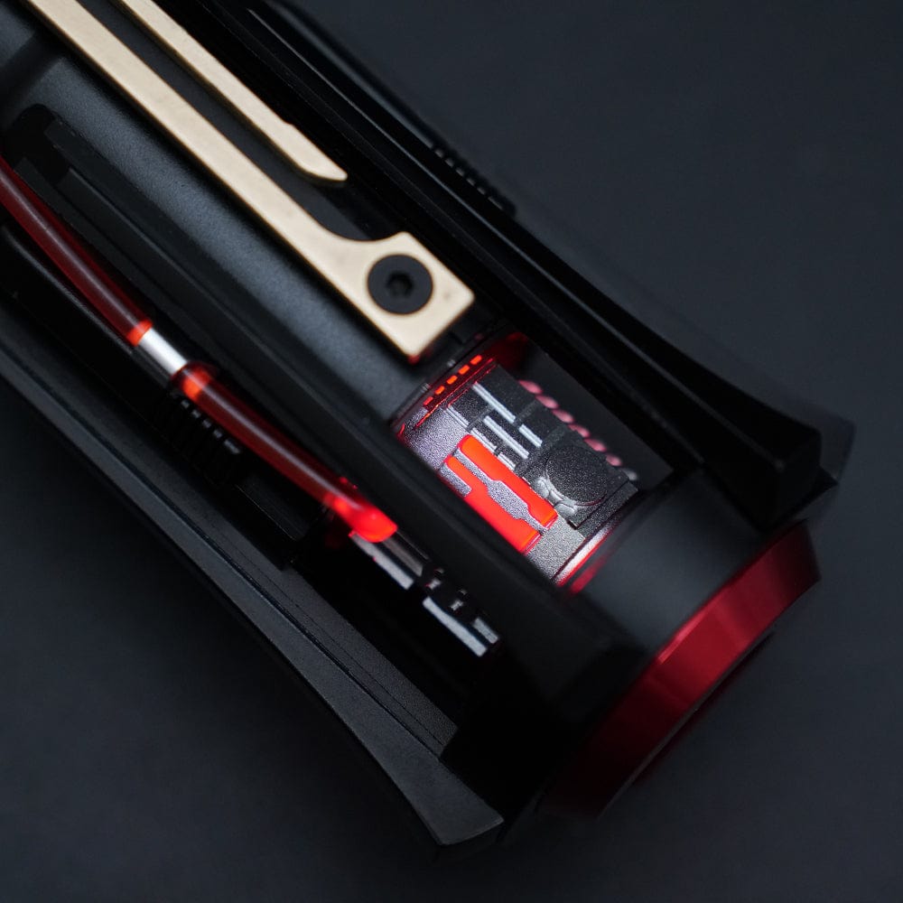 Supreme Leader Elite lightsaber - Sabers Unlimited
