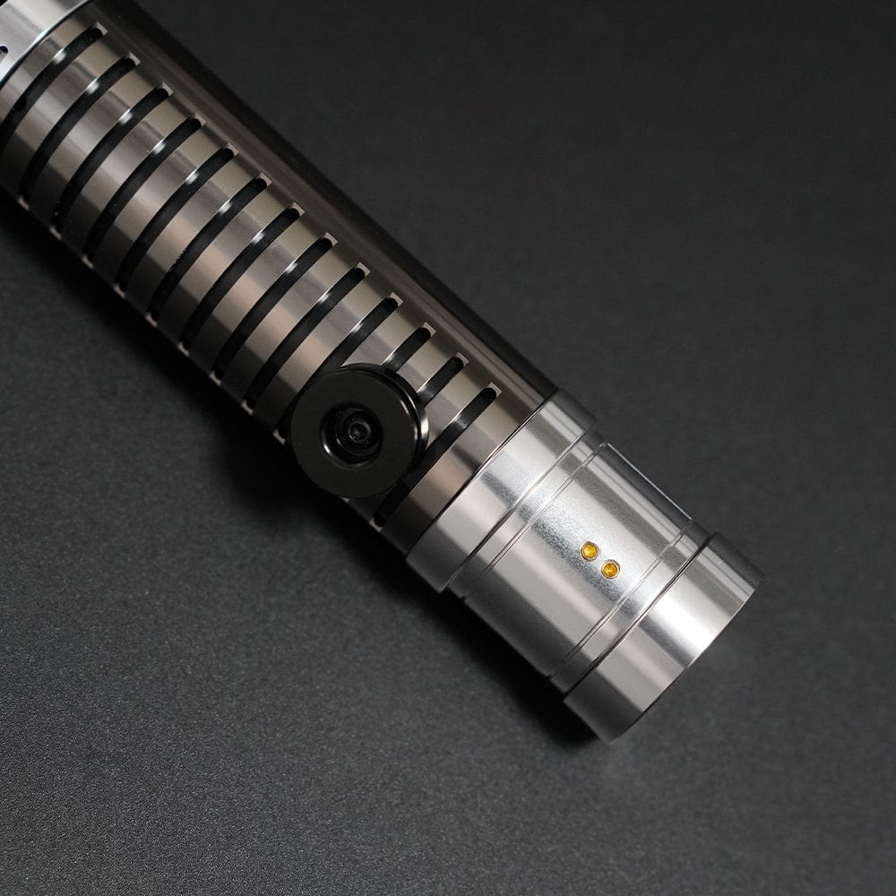 Betrayed Elite hilt - Sabers Unlimited