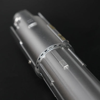 Nephew Elite lightsaber - Sabers Unlimited
