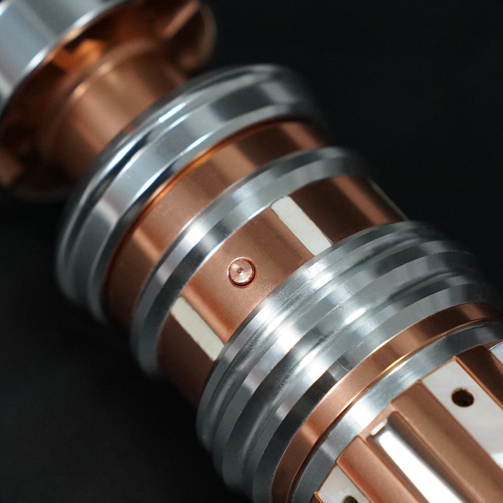 Princess Elite lightsaber - Sabers Unlimited